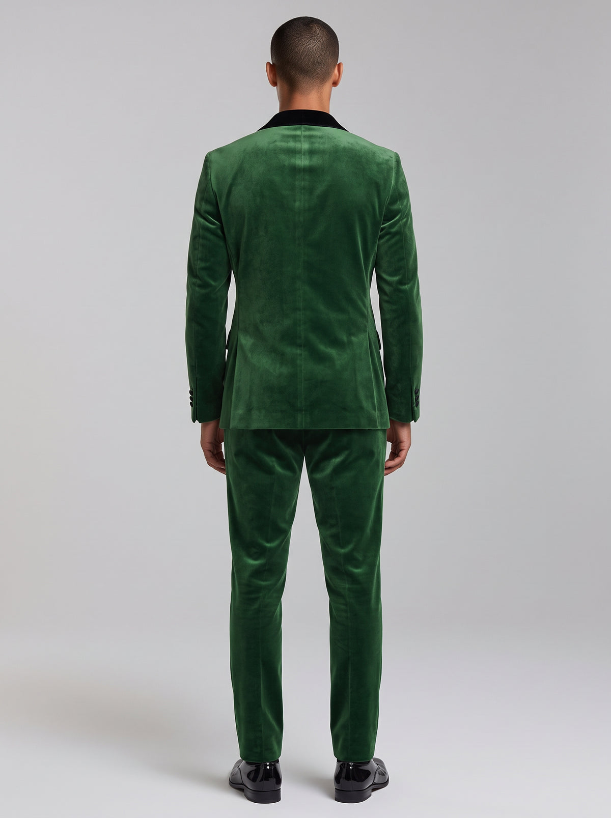 BLUTAILOR - Emerald Green Velvet  4 Piece Tuxedo for Men | Custom Dinner Jacket